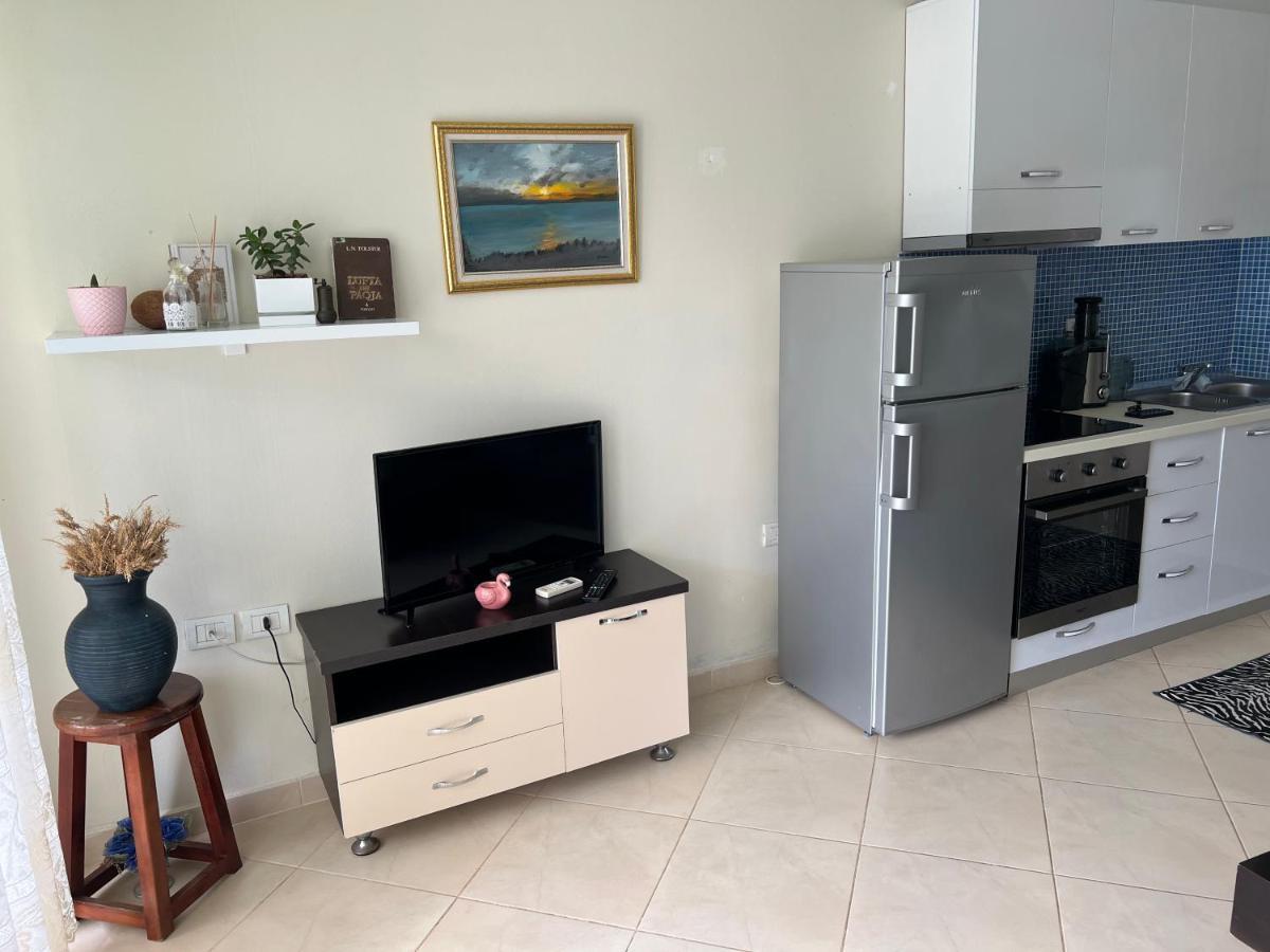 Hakunna Matata Residence & Apartments Vlore Ngoại thất bức ảnh