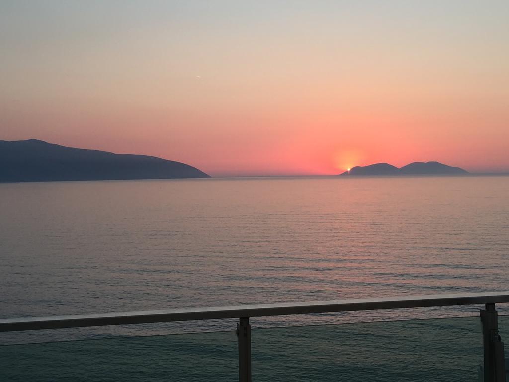 Hakunna Matata Residence & Apartments Vlore Ngoại thất bức ảnh